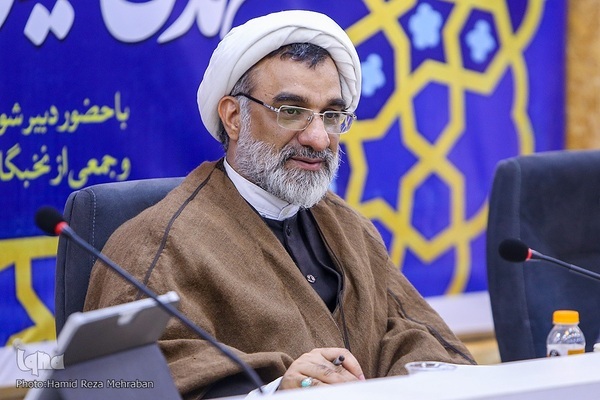 شورای عالی انقلاب فرهنگی را به سمت تشکل‌های مردمی و نخبگانی خواهم برد