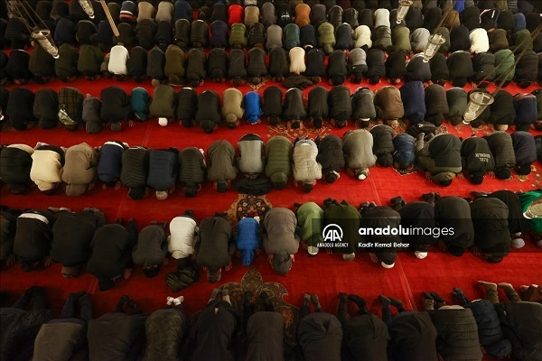 برگزاری مراسم شب معراج پیامبر اکرم (ص) در مساجد ترکیه