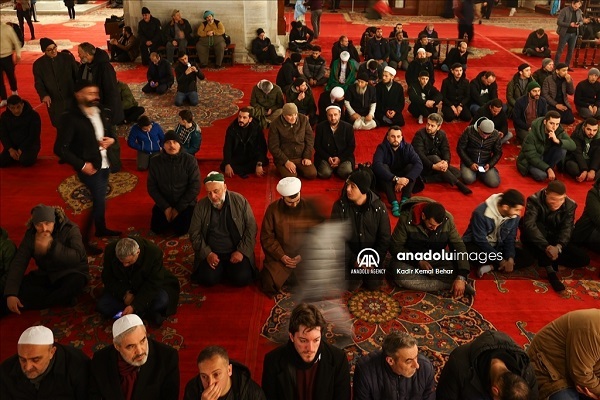 برگزاری مراسم شب معراج پیامبر اکرم (ص) در مساجد ترکیه