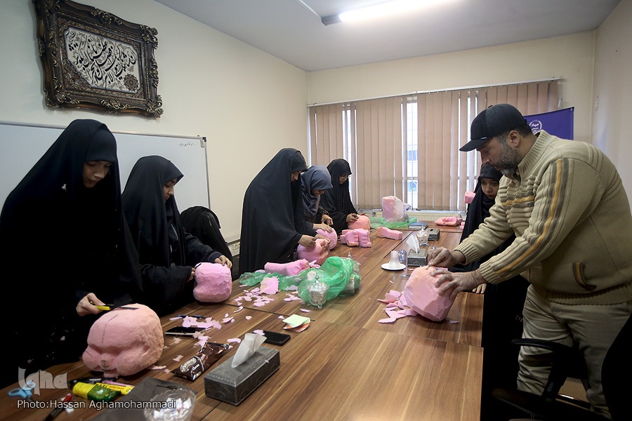 لزوم تجاری‌سازی هنرهای قرآنی با تمرکز بر حرفه عروسک‌سازی + صوت