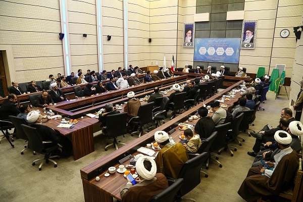 محصولات مجمع جهانی اهل‌بیت(ع) درعرصه فضای مجازی رونمایی شد