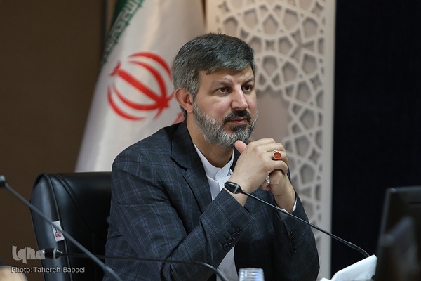 گروه‌های جهادی علمی دانش‌آموزان یکی از مصادیق نیکوکاری است