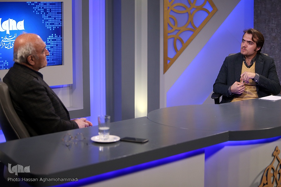 مردم از سیستم آموزشی جلوترند/ توسعه بدون آزادی بیان محقق نمیشود + فیلم مردم از سیستم آموزشی جلوترند/ توسعه بدون آزادی بیان محقق نمیشود + فیلم