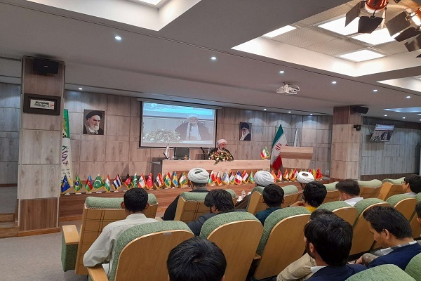 برگزاری محافل انس با قرآن رمضانیه در دانشگاه بینالمللی اهل بیت(ع) برگزاری محافل انس با قرآن رمضانیه در دانشگاه بینالمللی اهل بیت(ع)