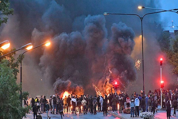 گزارش دویچهوله از عامل قران سوزی در اروپا گزارش دویچهوله از عامل قران سوزی در اروپا