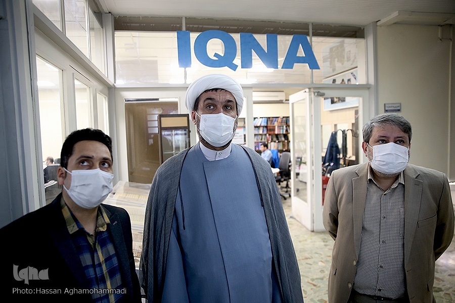 بازدید مدیر دارالقرآن آستان حسینی از ایکنا بازدید مدیر دارالقرآن آستان حسینی از ایکنا