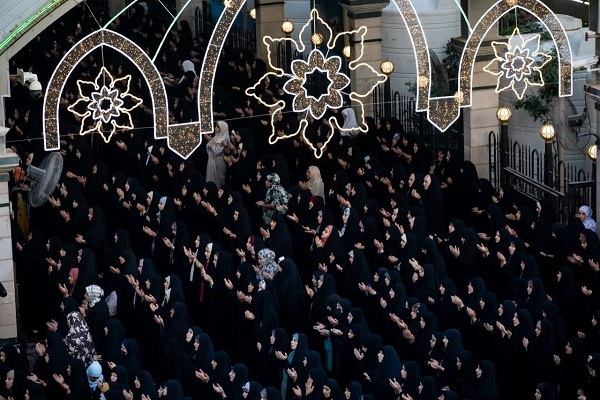 اقامه نماز عید فطر در بین الحرمین پس از دو سال وقفه + عکس اقامه نماز عید فطر در بین الحرمین پس از دو سال وقفه + عکس