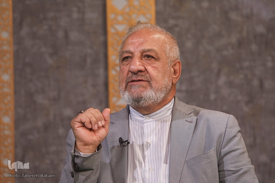 علی اکبر حنیفی