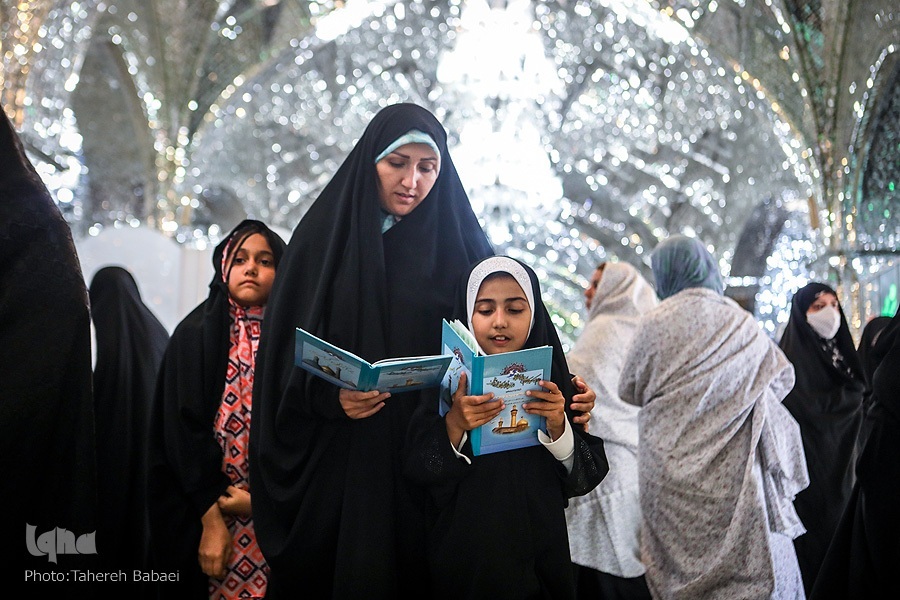 فرشته&zwnj;ای در خانه + فیلم و عکس