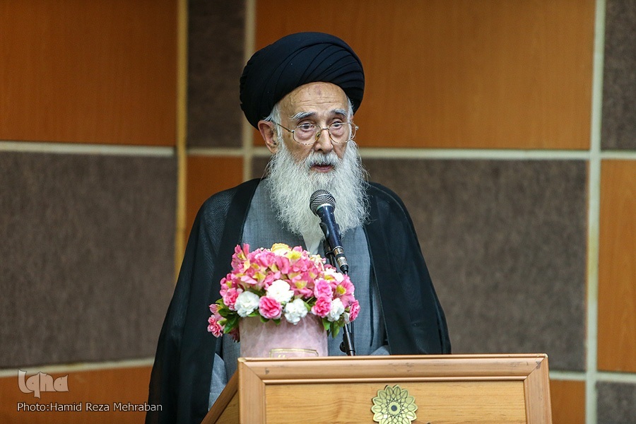 حکمرانی قرآنی به معنای اتحاد مقام ظاهری و باطنی است