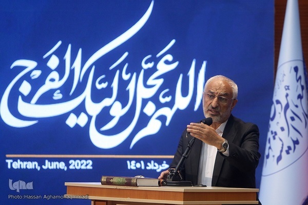 امام زمان(عج) هوای نائبش را دارد/ قبلا انتظار فقط در کتاب دعا بود امام زمان(عج) هوای نائبش را دارد/ قبلا انتظار فقط در کتاب دعا بود