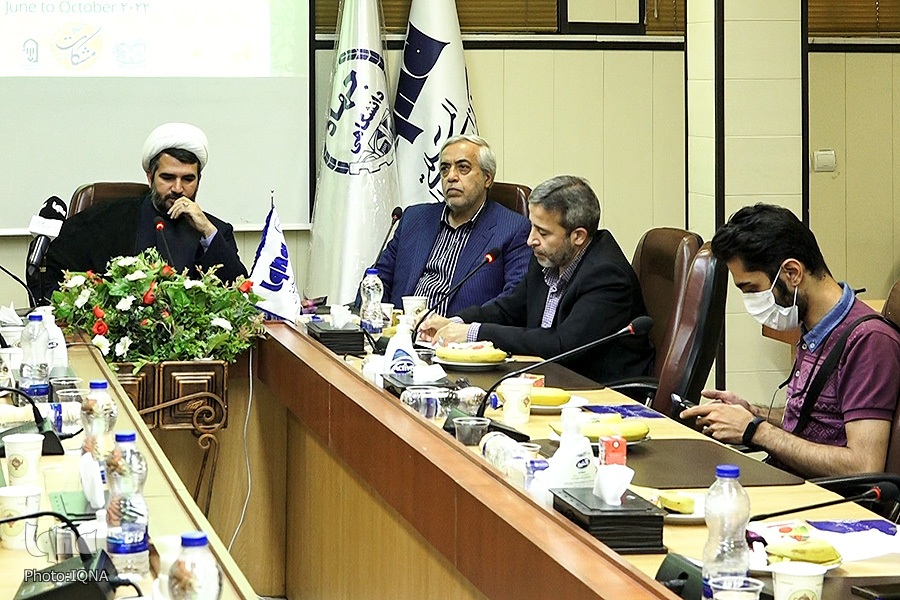 تشریح جزئیات چهارمین جشنواره ملی و بینالمللی قرآنی مشکات تشریح جزئیات چهارمین جشنواره ملی و بینالمللی قرآنی مشکات