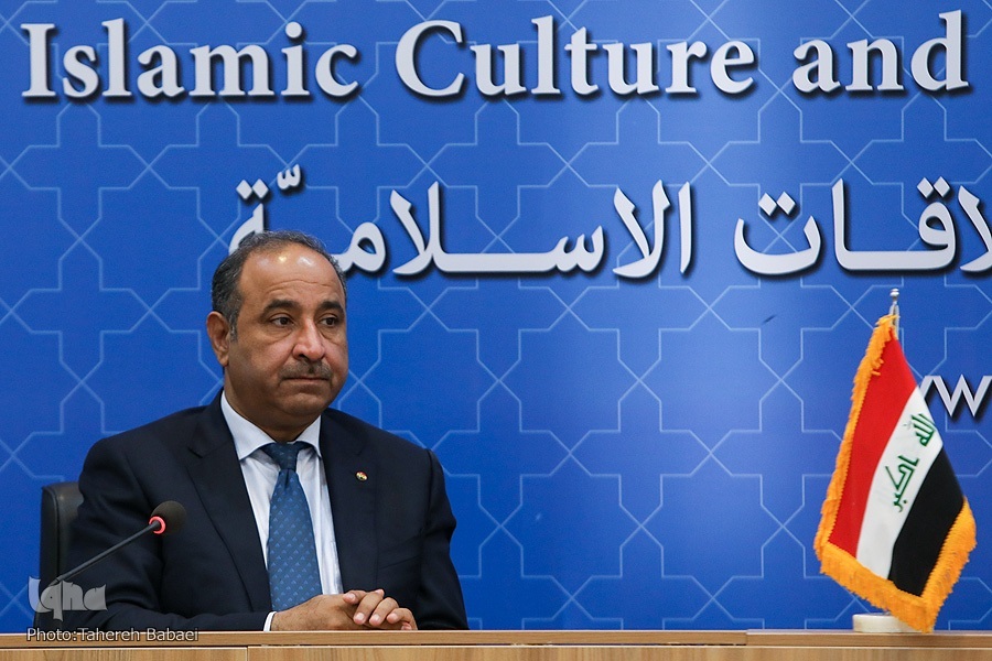 مستند دینی به تقویت گردشگری زیارتی کمک میکند مستند دینی به تقویت گردشگری زیارتی کمک میکند