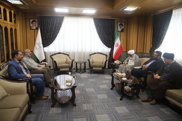 رایزنی&zwnj; برای برگزاری مطلوب مسابقات سراسری قرآن در قم + عکس