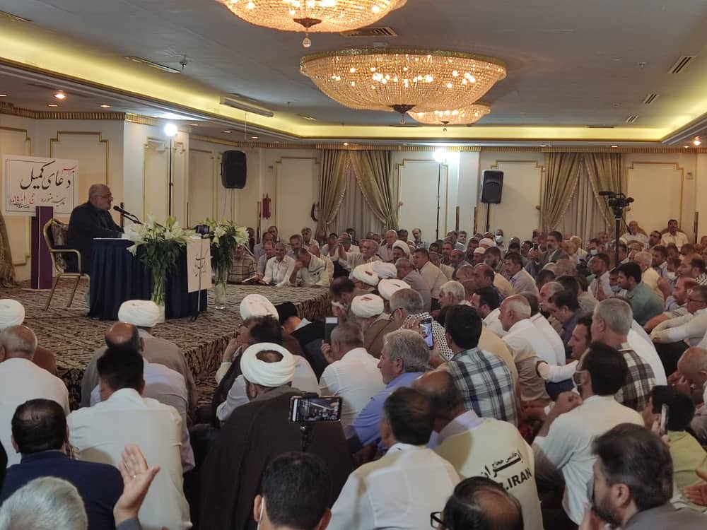 زمزمه دعای كمیل در مدینه النبی + فیلم زمزمه دعای كمیل در مدینه النبی + فیلم