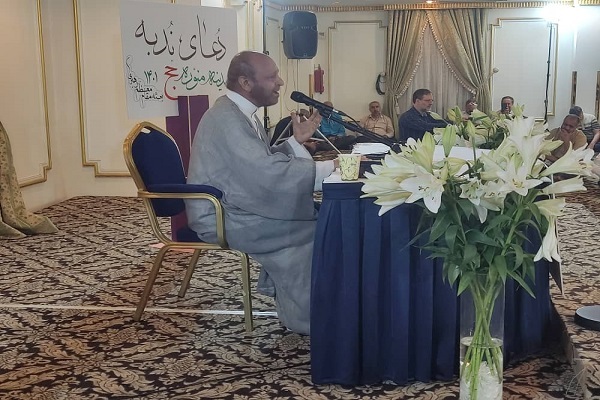 زائران ایرانی حج تمتع نخستین دعای ندبه خود را هم زمزمه کردند + فيلم زائران ایرانی حج تمتع نخستین دعای ندبه خود را هم زمزمه کردند + فيلم