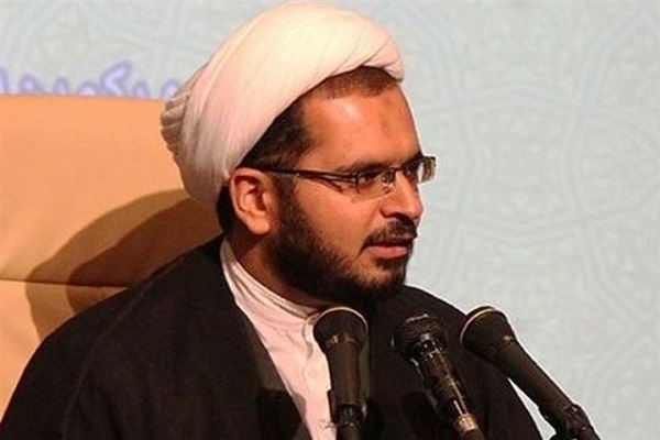 امیرمحسن عرفان 