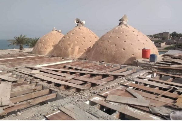 تخریب بخش زیادی از مسجد 700 ساله در یمن تخریب بخش زیادی از مسجد 700 ساله در یمن