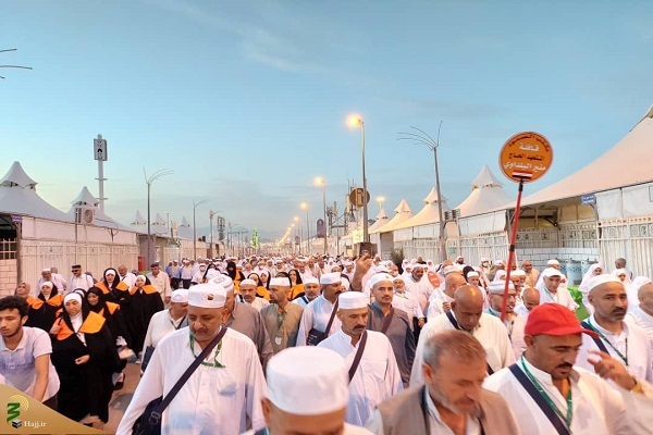 بازگشت حجاج ایرانی به مکه مکرمه بازگشت حجاج ایرانی به مکه مکرمه