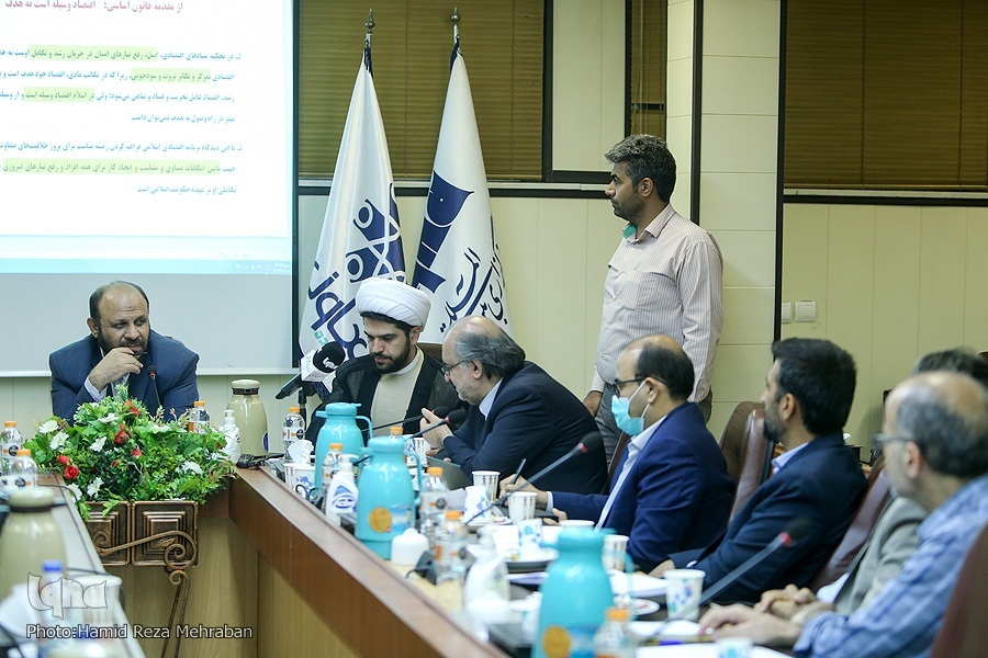 دوشنبه های اندیشه ورزی