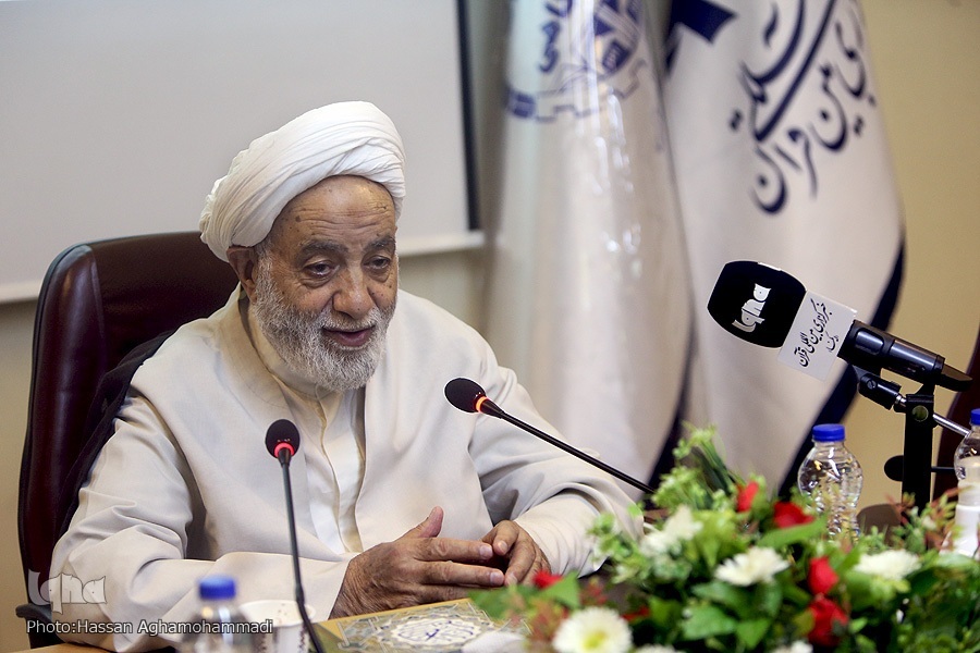 تفسیر قرآن باید قابل فهم برای عوام و خواصپسند باشد تفسیر قرآن باید قابل فهم برای عوام و خواصپسند باشد