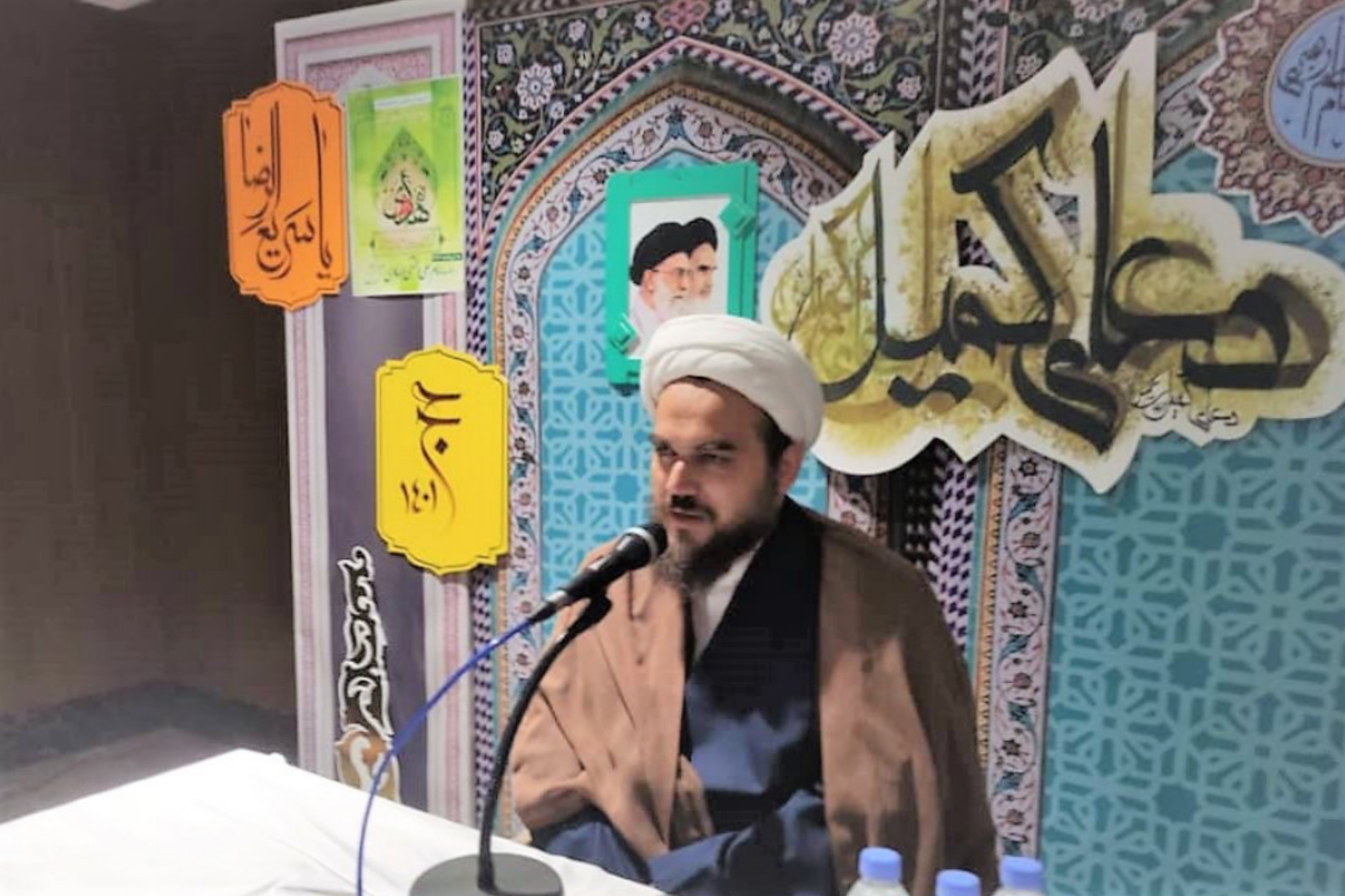 همنوایی حاجیان با فرازهای کمیل امیرمومنان(ع) همنوایی حاجیان با فرازهای کمیل امیرمومنان(ع)