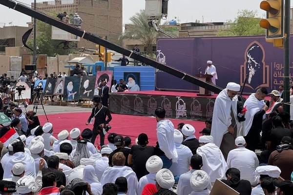 نماز جمعه یکپارچه شهرک صدر با خطبه تفرقه آمیز مقتدی