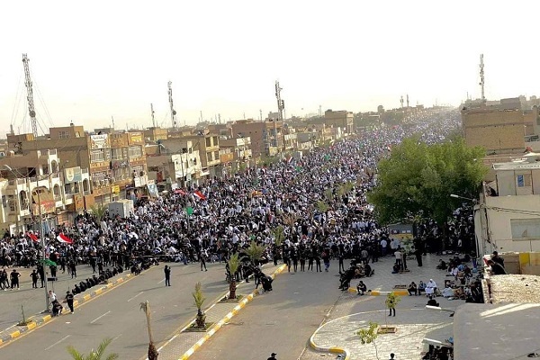 نماز جمعه یکپارچه شهرک صدر با خطبه تفرقه آمیز مقتدی