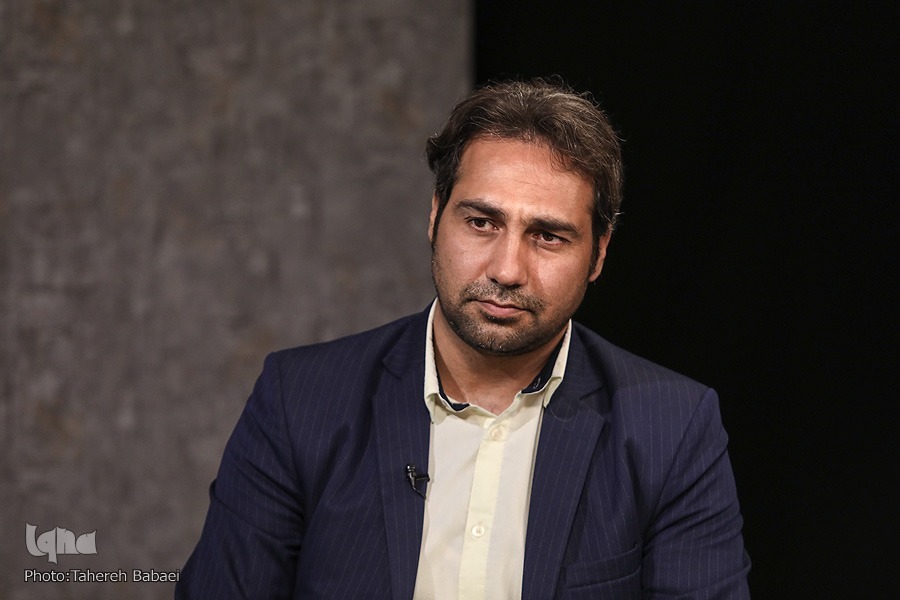 محمد کاظمی بخش اول کاظمی نیازمند فیلم /////در کاربردیسازی قرآن کمکاری کردهایم/ خروجی جلسه قرآن تربیت قاری اجتماعی است