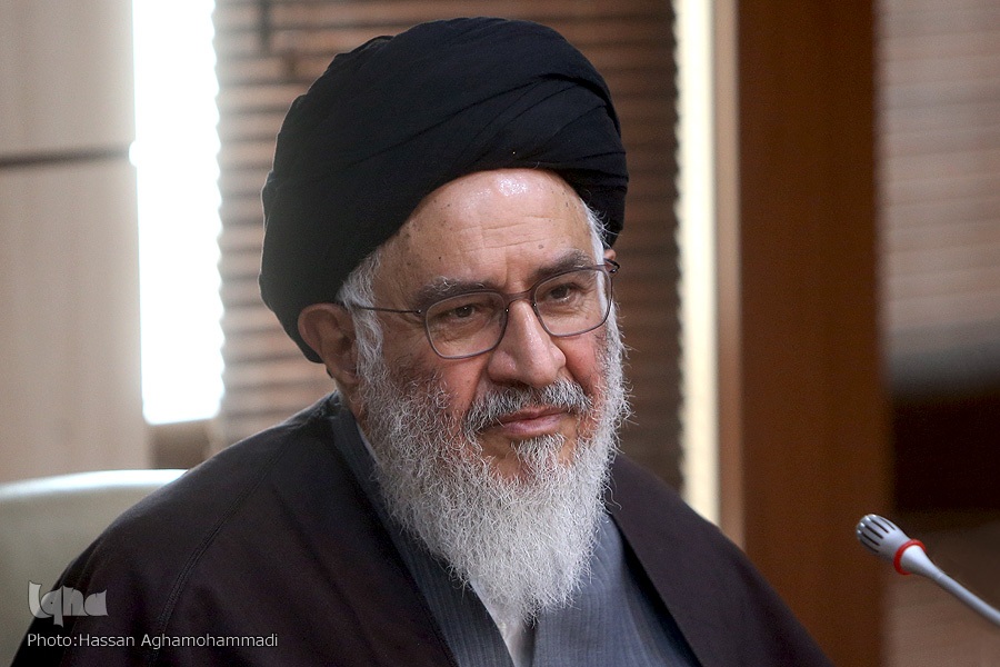 سیدمصطفی محقق داماد