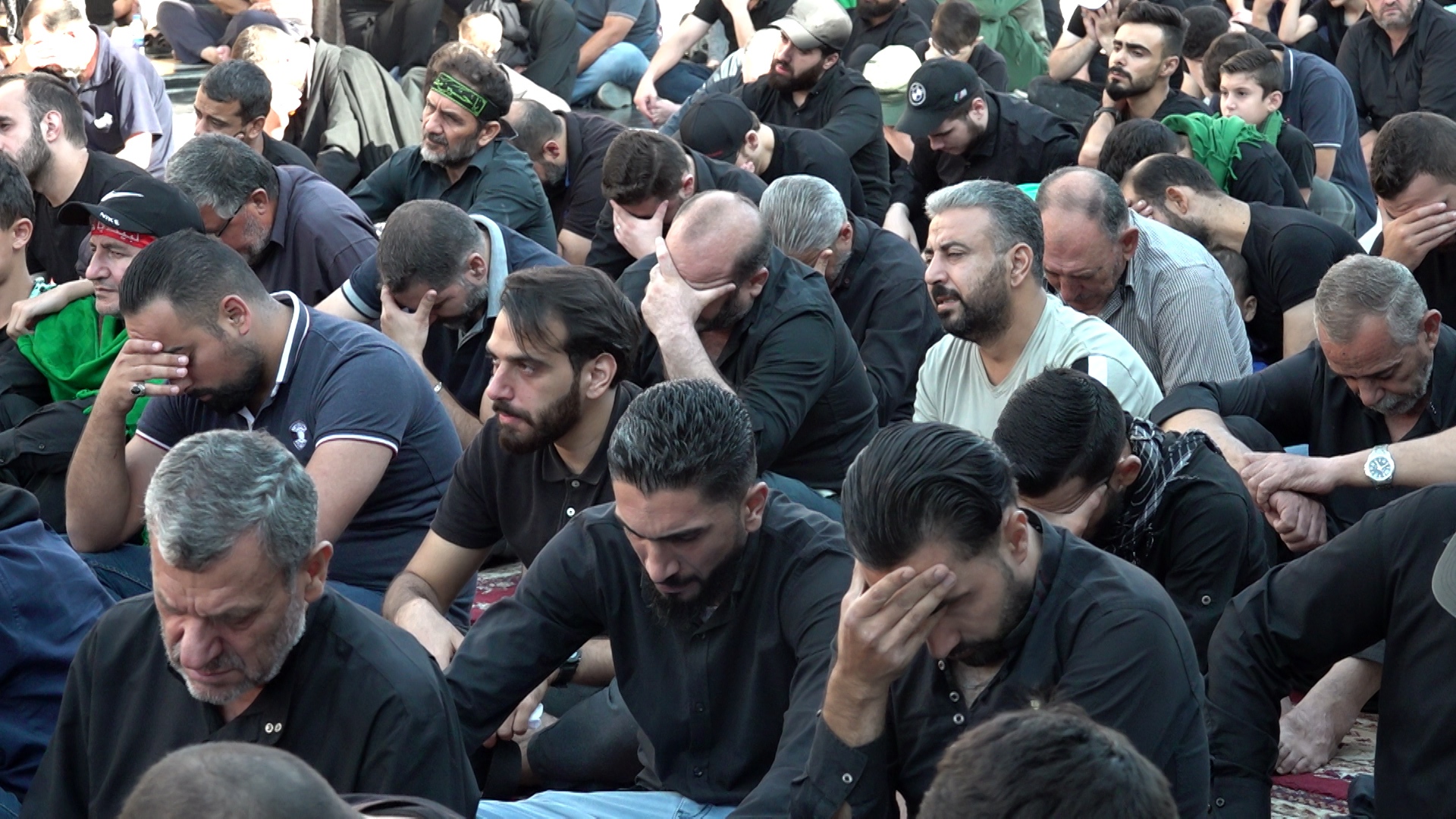 جهان در سوگ عزای حسینی/ برپایی مراسم عاشورا در سوریه و لبنان جهان در سوگ عزای حسینی/ برپایی مراسم عاشورا در سوریه و لبنان