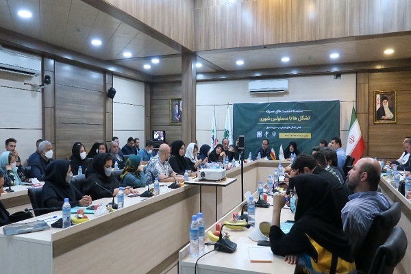 حکمرانی حلقه میانی حتی در بحران