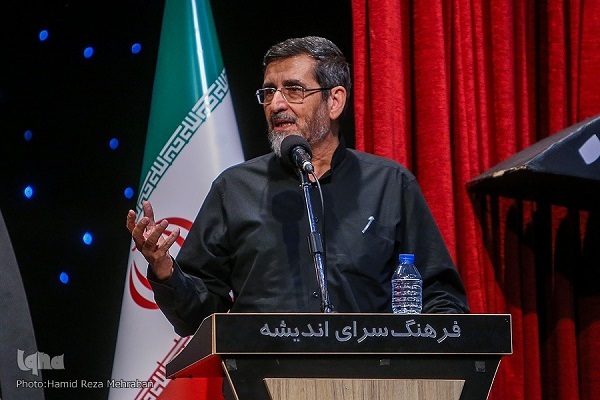 بزرگداشت آیتالله علی صفائی حائری در سوگواره شعر عاشورایی یک پلک کربلا بزرگداشت آیتالله علی صفائی حائری در سوگواره شعر عاشورایی یک پلک کربلا