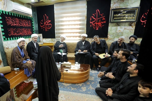 آستان مقدس حسینی از استعدادهای قرآنی تجلیل کرد آستان مقدس حسینی از استعدادهای قرآنی تجلیل کرد