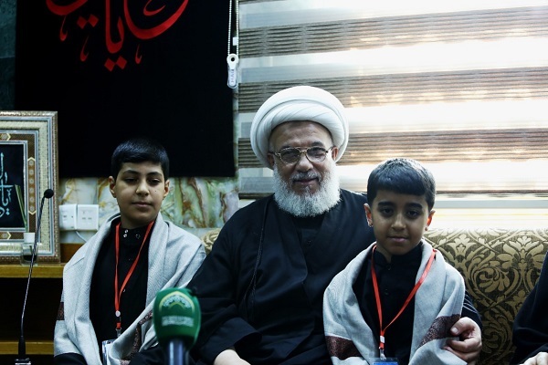 آستان مقدس حسینی از استعدادهای قرآنی تجلیل کرد آستان مقدس حسینی از استعدادهای قرآنی تجلیل کرد