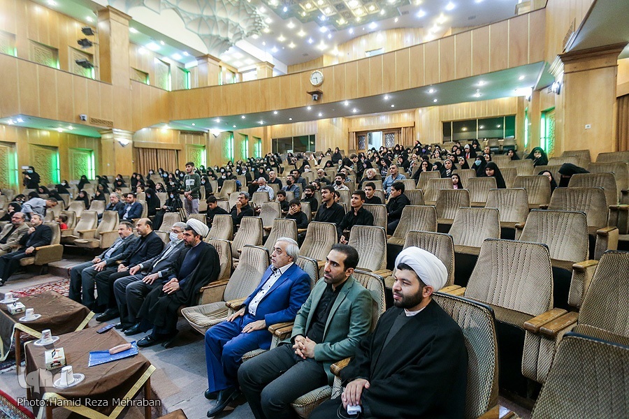 مرحله نهایی چهارمین دوره مسابقات قرآن مشکات آغاز شد مرحله نهایی چهارمین دوره مسابقات قرآن مشکات آغاز شد