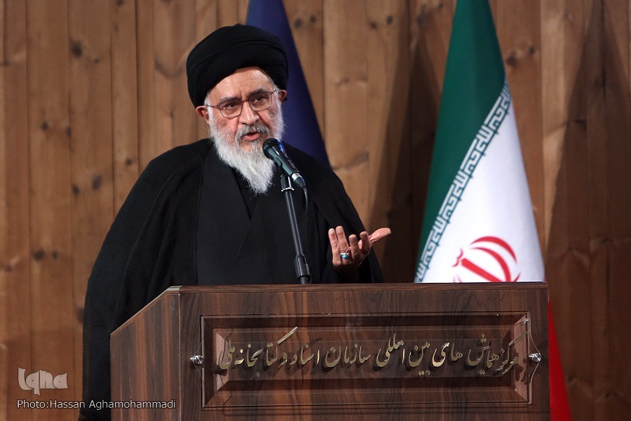 سید مصطفی محقق داماد سید مصطفی محقق داماد