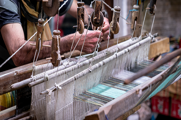 شرکتهای خرد و متوسط برای تأمین سرمایه نیاز به وام دارند شرکتهای خرد و متوسط برای تأمین سرمایه نیاز به وام دارند
