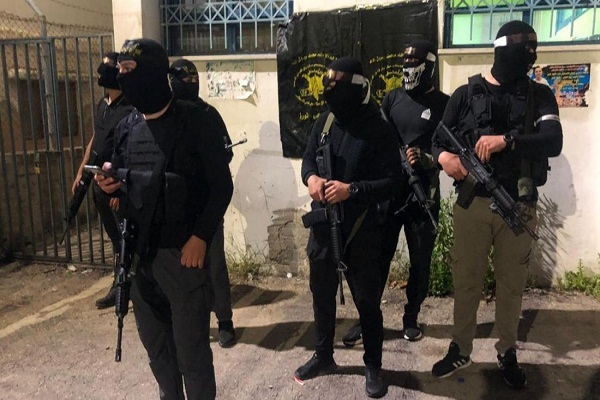 شهادت 2 فلسطینی و هراس رژیم صهیونیستی از عملیاتهای مقاومتی در اراضی اشغالی/آماده شهادت 2 فلسطینی و هراس رژیم صهیونیستی از عملیاتهای مقاومتی در اراضی اشغالی/آماده