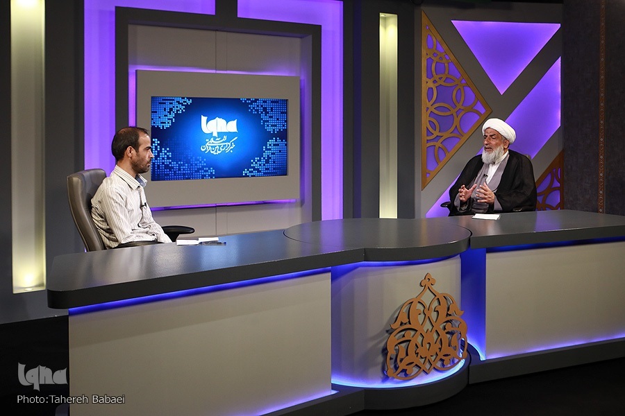 فعالیتهای قرآنیِ ارتش کامل کننده اقتدار نظامی فعالیتهای قرآنیِ ارتش کامل کننده اقتدار نظامی