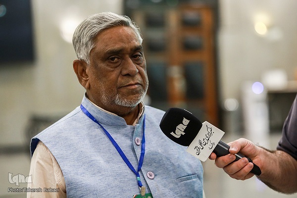 منفعتطلبی غربیها و تمرکز جوامع اسلامی بر اختلافات جزئی از چالشهای مسلمانان است منفعتطلبی غربیها و تمرکز جوامع اسلامی بر اختلافات جزئی از چالشهای مسلمانان است