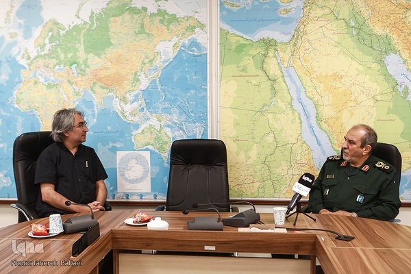 امام(ره) آیه «وَلَا تَحْسَبَنَّ الَّذِينَ قُتِلُوا...» را زنده کرد + فیلم