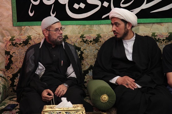 قدردانی از فعالیتهای قرآنی حرم مطهر حسینی در استرالیا قدردانی از فعالیتهای قرآنی حرم مطهر حسینی در استرالیا