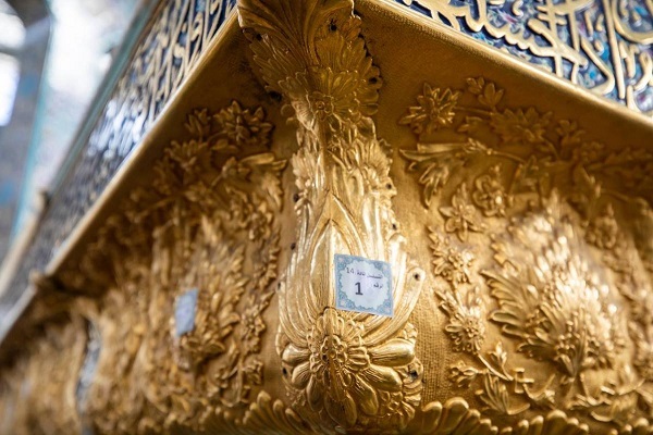 تداوم عملیات برچیدن ضریح قدیمی حضرت زینب (ع)+ عکس