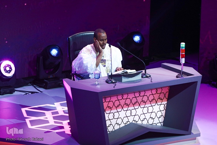 تلاوت قاریان ممتاز در شب پر هیجان مسابقات مالزی تلاوت قاریان ممتاز در شب پر هیجان مسابقات مالزی