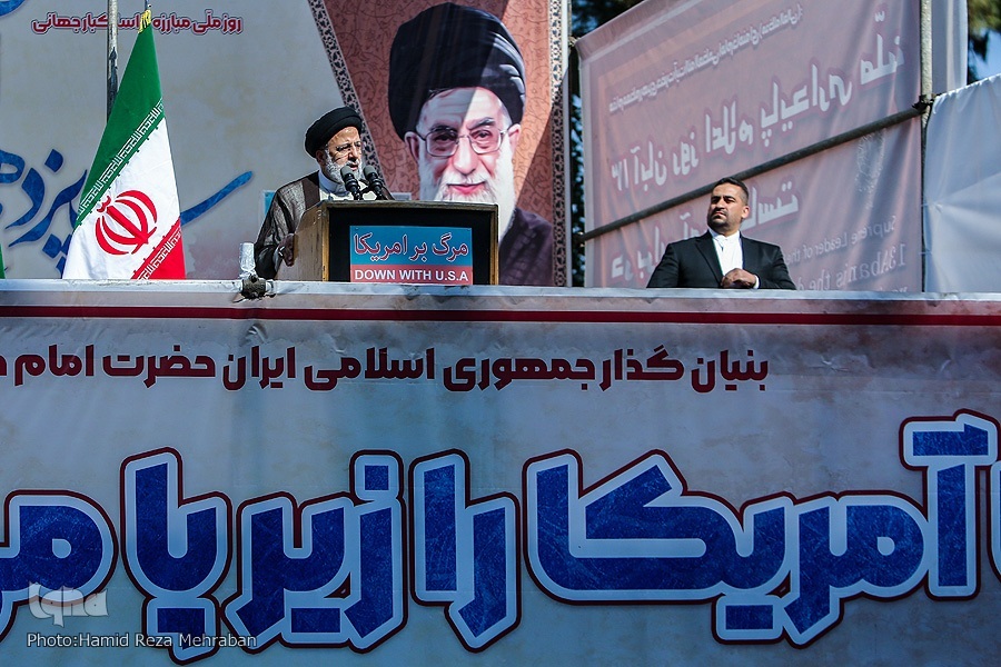 وقت‎شناسی ملت استکبارستیز؛ همدل مقابل جنگ ترکیبی دشمن ایستاده‌ایم