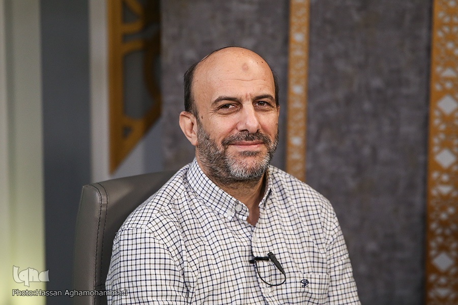 احمدرضا اخوت