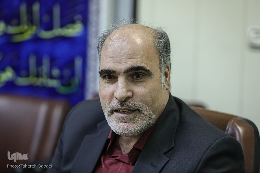 رحمتی: این کتاب حاوی سبکی کهن و حرفی تازه است/ سیدعرب: ستون خیمه این کتاب پرسش از فلسفه اسلامی است رحمتی: این کتاب حاوی سبکی کهن و حرفی تازه است/ سیدعرب: ستون خیمه این کتاب پرسش از فلسفه اسلامی است