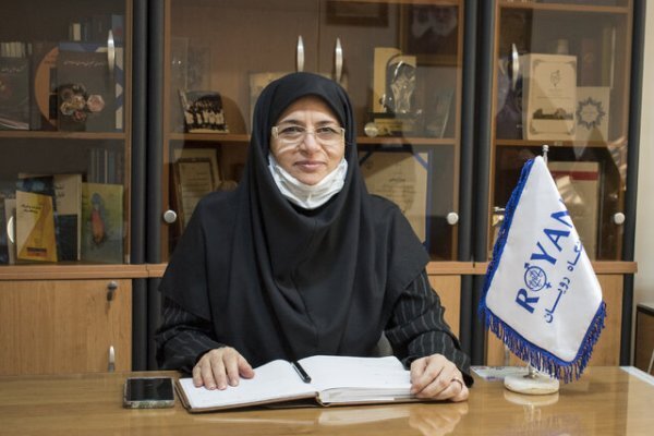 پروانه افشاریان