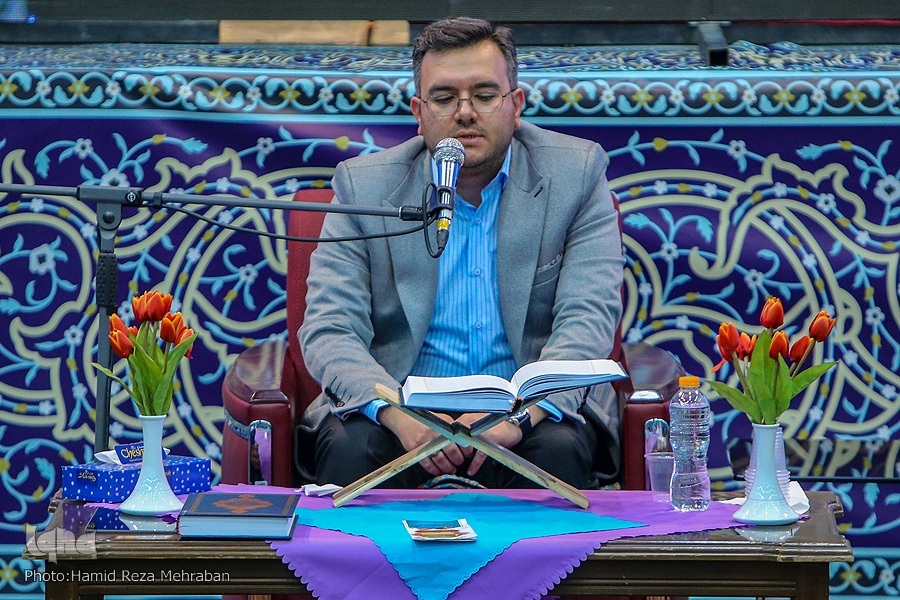 پایان چهاردهمین مسابقات قرآن وزارت نیرو با استقبال 6 هزار و 500 نفر پایان چهاردهمین مسابقات قرآن وزارت نیرو با استقبال 6 هزار و 500 نفر